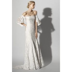 princess polly baby blue dress New Carolina Herrera Wedding Dresses: Prints, Patterns, and Texture Made  the Runway Look Like a Pretty Party main image 1
